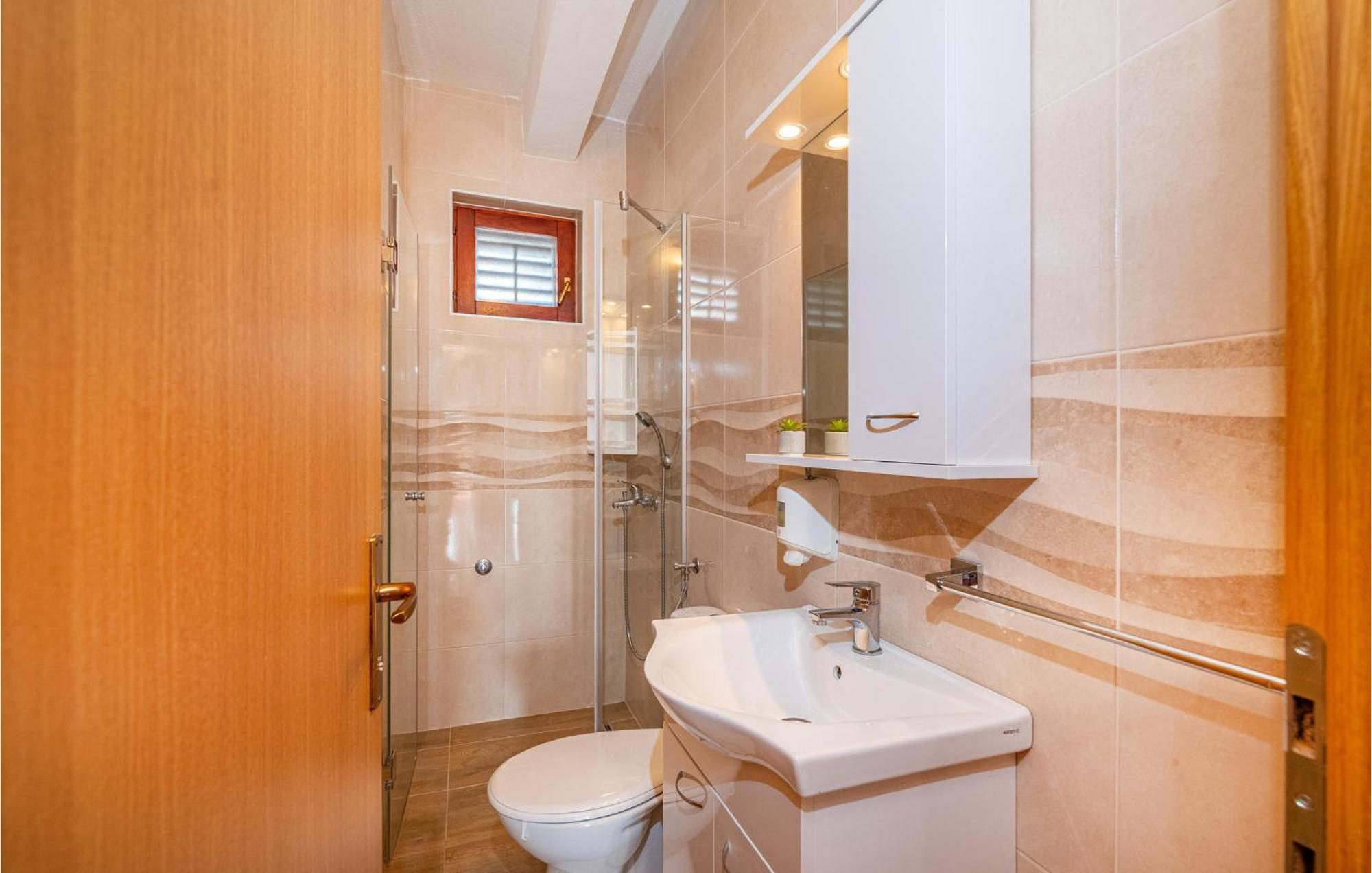 Beautiful Home In Rovanjska With Wifi Exterior foto